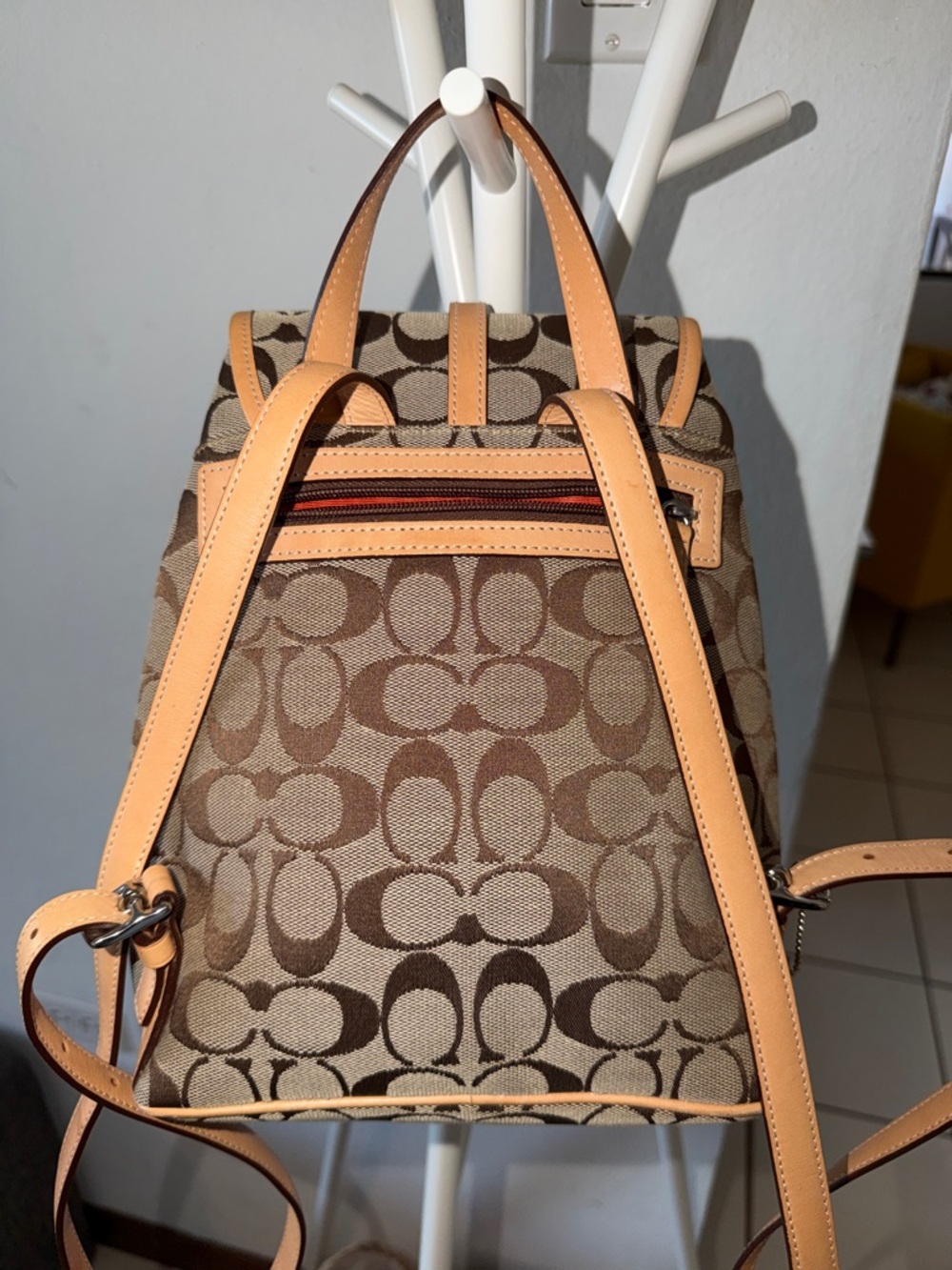 Vintage💕like new! Coach Signature Canvas Backpack with Tan Leather Trim - Picture 7 of 17